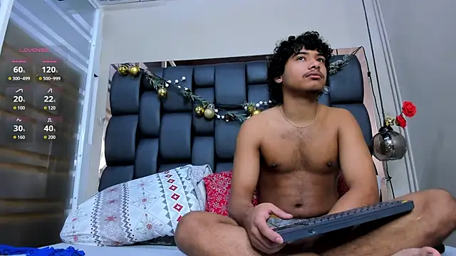 Snapshot of Miriam_milf chatting on 03-20-26, 12:39 Miriam milf online show from 03-20-26, 12:39