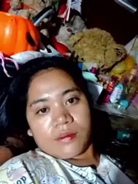 EATALLUCANPUSSYPINAY online show from 05-15-26, 02:48