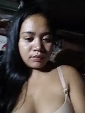 EATALLUCANPUSSYPINAY online show from 05-17-26, 01:44