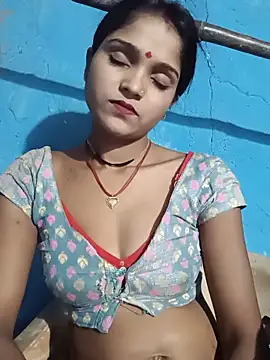 Snapshot of Harini_Gautam chatting on 06-15-26, 04:06 Harini Gautam online show from 06-15-26, 04:06