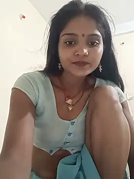 Snapshot of Harini_Gautam chatting on 07-20-26, 04:42 Harini Gautam online show from 07-20-26, 04:42