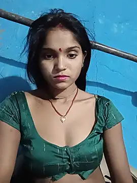 Snapshot of Harini_Gautam chatting on 05-21-26, 09:23 Harini Gautam online show from 05-21-26, 09:23