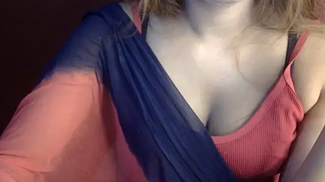 heartless Queen online show from 04-04-26, 05:47