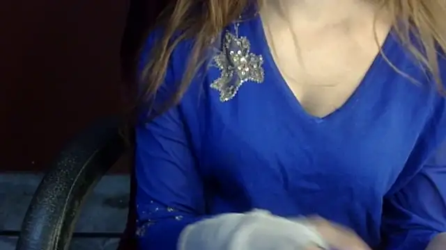 heartless Queen online show from 04-13-26, 05:11