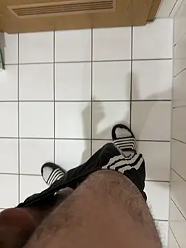 Dicksxd online show from 11-17-25, 06:01