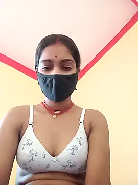 Chandni Love143 online show from 12-22-25, 04:56