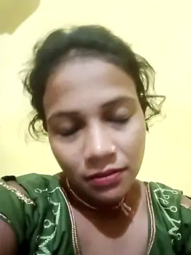 Chandni Love143 online show from 10-20-25, 12:24