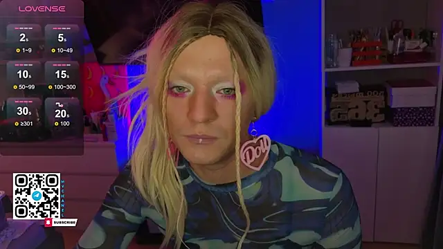 Snapshot of Kkkylie chatting on 02-08-26, 02:15 Kkkylie online show from 02-08-26, 02:15