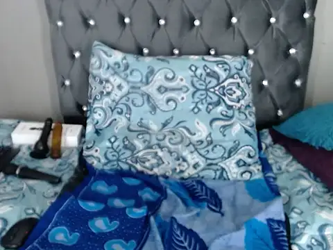 SWEETBERRYxXx online show from 10-17-25, 08:43