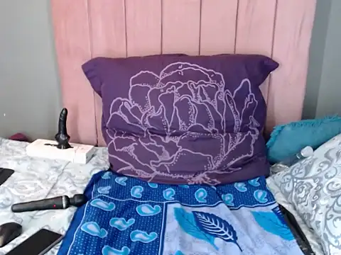 SWEETBERRYxXx online show from 02-23-26, 12:39