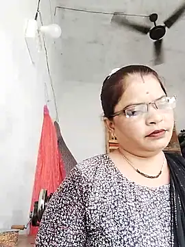 Bhavna hot online show from 10-03-25, 09:33