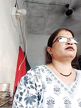 Bhavna hot online show from 10-04-25, 11:34