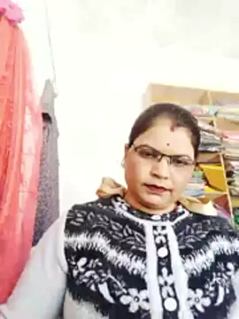 Bhavna hot online show from 12-17-25, 07:57
