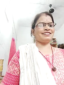 Bhavna hot online show from 09-18-25, 12:08