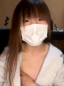 Snapshot of natsumiii chatting on 09-30-25, 12:44 natsumiii online show from 09-30-25, 12:44