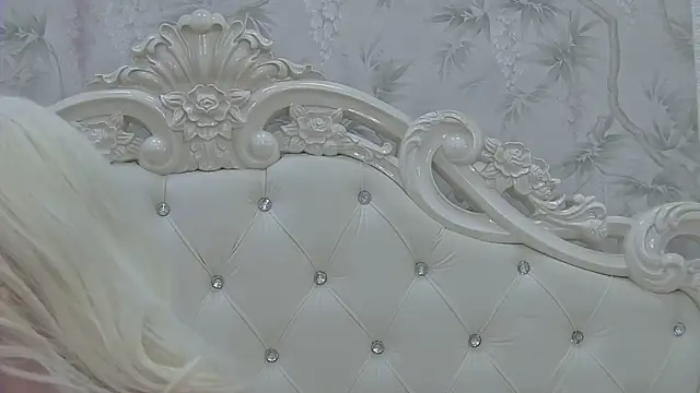 EllieFrosty  online show from 09-24-25, 02:34