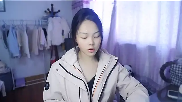 yao-yao  online show from 11-27-25, 06:25