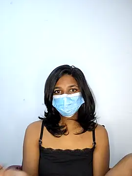 Minu Cam online show from 04-12-26, 01:09