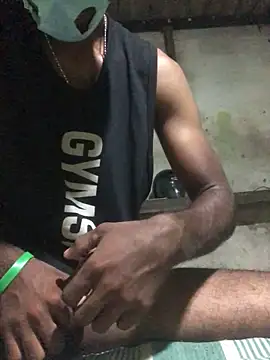 kavi1q1 online show from 04-16-26, 02:12