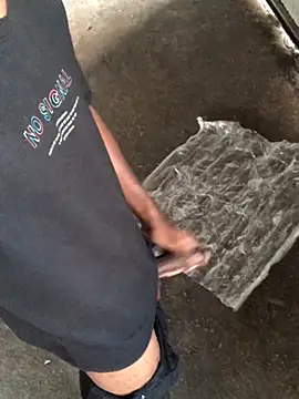 kavi1q1 online show from 10-31-25, 12:51