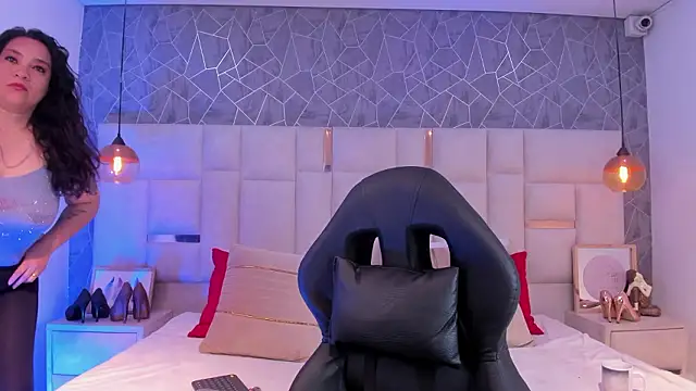  im alaya online show from 02-10-26, 03:49