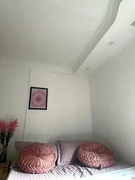 jessy rios online show from 11-15-25, 01:04