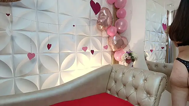 Lily rousee  online show from 02-10-26, 12:59