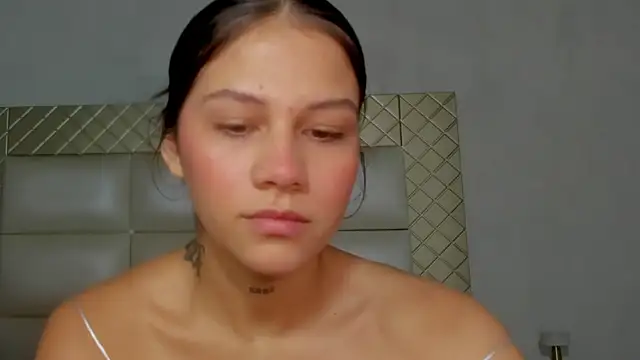 ashleytravis online show from 11-29-25, 02:28