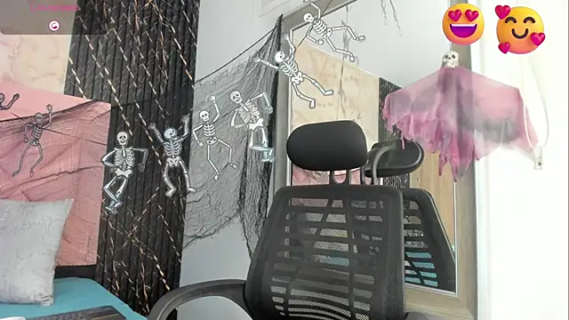 maia bianchi online show from 10-29-25, 01:54