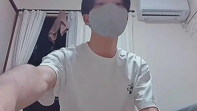 saitama0038 online show from 09-10-25, 03:55