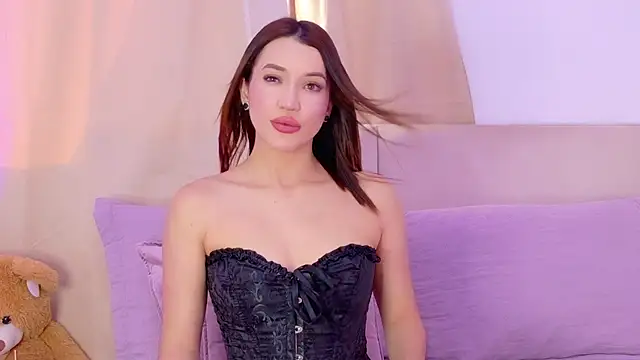 Snapshot of Bella-taylorr chatting on 07-18-26, 12:25 Bella-taylorr online show from 07-18-26, 12:25