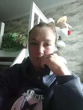 Kiss Eva online show from 03-14-26, 03:07