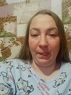 Kiss Eva online show from 02-12-26, 05:23