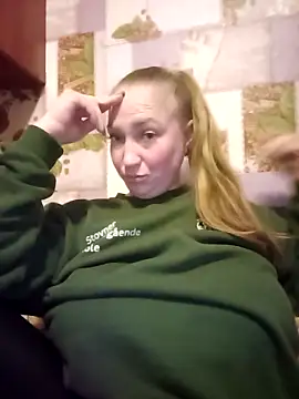 Kiss Eva online show from 04-11-26, 04:54