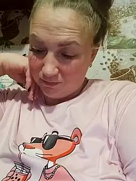 Kiss Eva online show from 11-04-25, 05:39