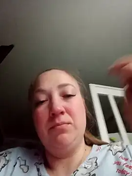 Kiss Eva online show from 04-10-26, 03:08