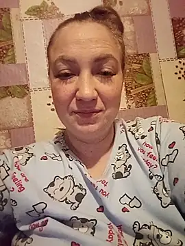 Kiss Eva online show from 03-10-26, 09:08