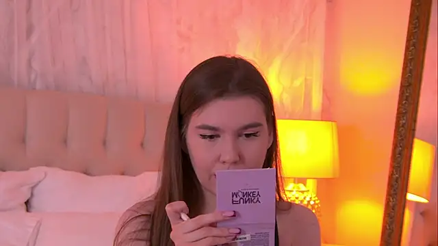 AshleyEvance online show from 05-29-26, 06:41