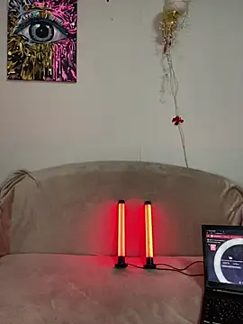 April Purr online show from 03-23-26, 08:25