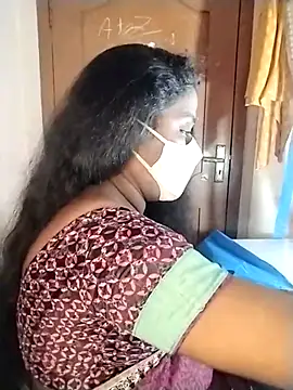 Megha 21 online show from 10-27-25, 07:04