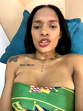 Luna025 online show from 11-11-25, 07:52