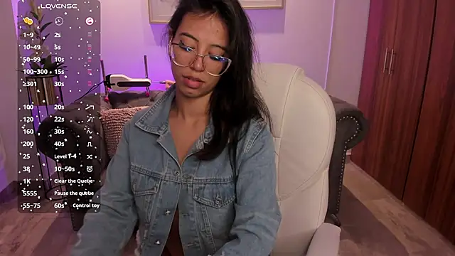 Snapshot of raven_stonee chatting on 10-07-25, 03:18 raven stonee online show from 10-07-25, 03:18