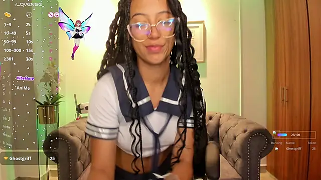 Snapshot of raven_stonee chatting on 10-21-25, 03:28 raven stonee online show from 10-21-25, 03:28