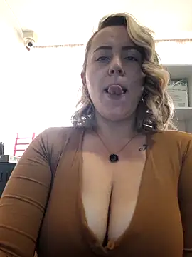 CurvyLust x online show from 09-25-25, 02:23