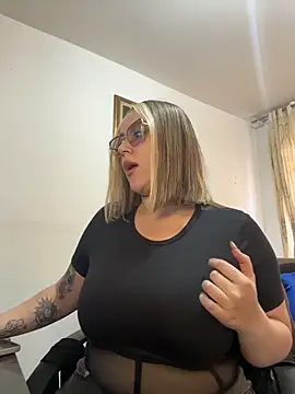 CurvyLust x online show from 06-16-26, 01:11