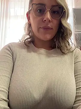 CurvyLust x online show from 12-16-25, 01:37