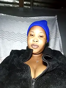 OCEANSQUITERXXX online show from 10-28-25, 12:33