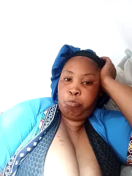 OCEANSQUITERXXX online show from 05-13-26, 11:50