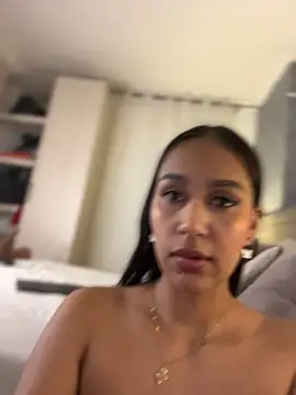 MiilaBlake online show from 04-05-26, 08:15