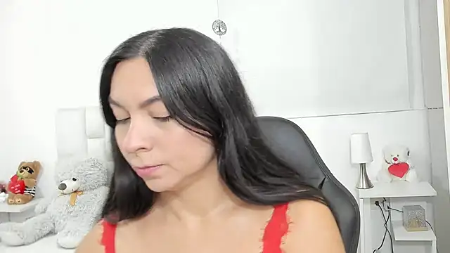 Snapshot of Ms_milarose chatting on 06-30-26, 02:33 Ms milarose online show from 06-30-26, 02:33
